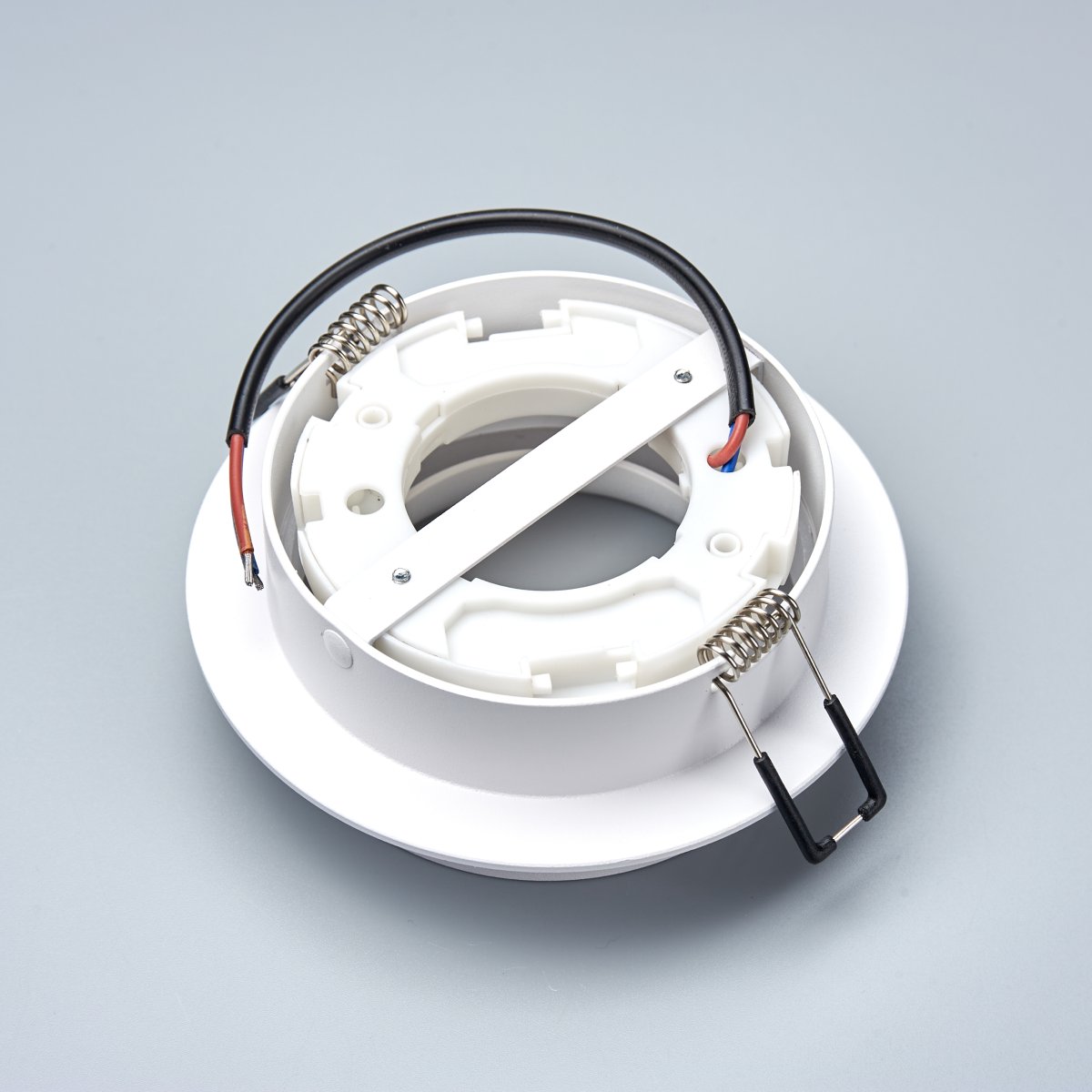 Светильник встраиваемый PP-4179 White