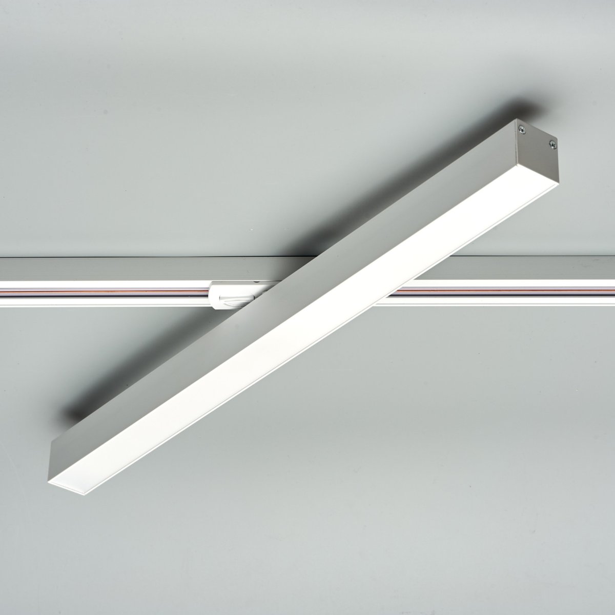 Трековый светильник PP-0045-45W-4K WHITE